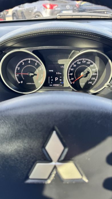 ОФІЦІЙНИЙ Mitsubishi Outlander Аутлендер XL 2012 р. 2,4 газ/бенз АКПП