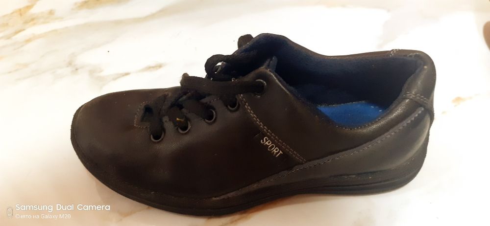 Туфли на мальчика 32 р