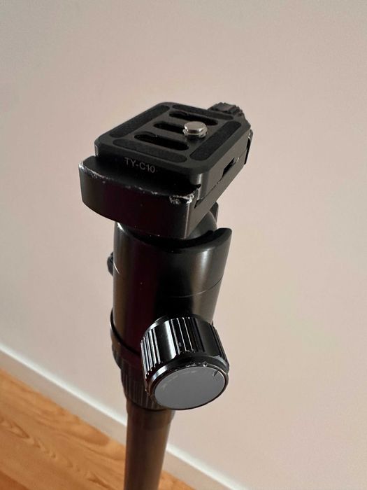 Sirui T-025X Tripod with Ball Head