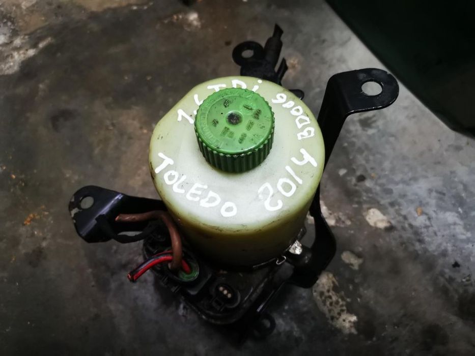 VW / AUDI / SEAT / SKODA BOMBA DIRECÇÃO ELÉCTRICA - BD006