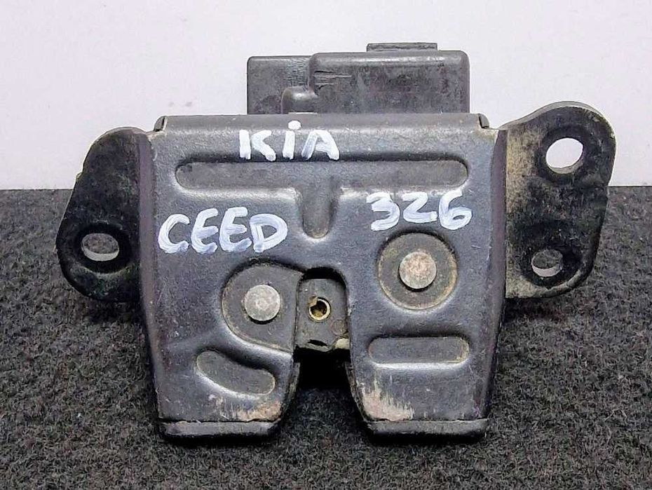 Fechadura / Fecho da Mala 81230-1H000 - KIA CEE'D SW