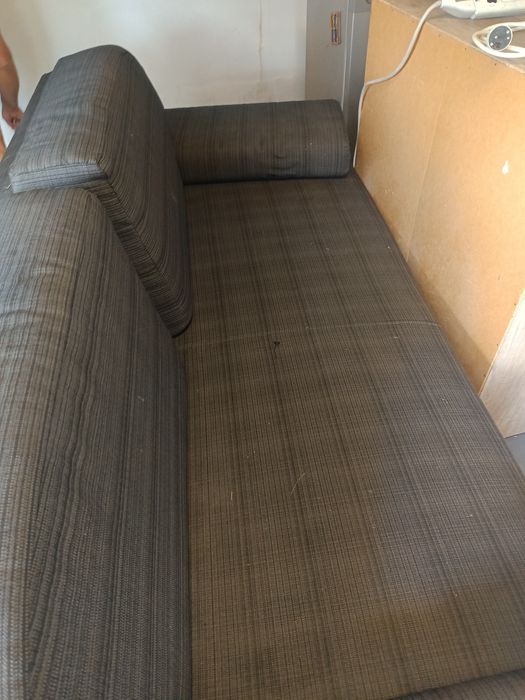Sofa dwuosobowa rozkładana