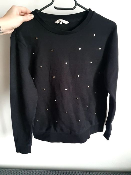 Bluza czarna z koleczkami