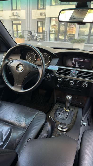 BMW E60 в доброму стані