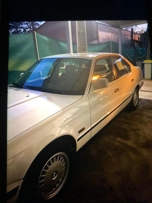 BMW 520 i. - 220000 Kms