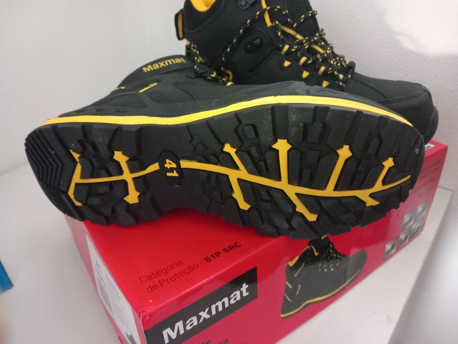 Vendo botas trabalho