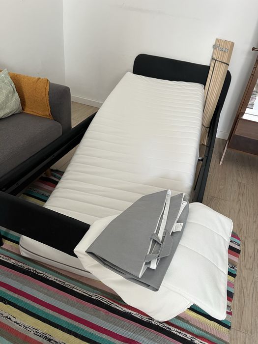 Cama solteiro Ikea Slattum bom estado