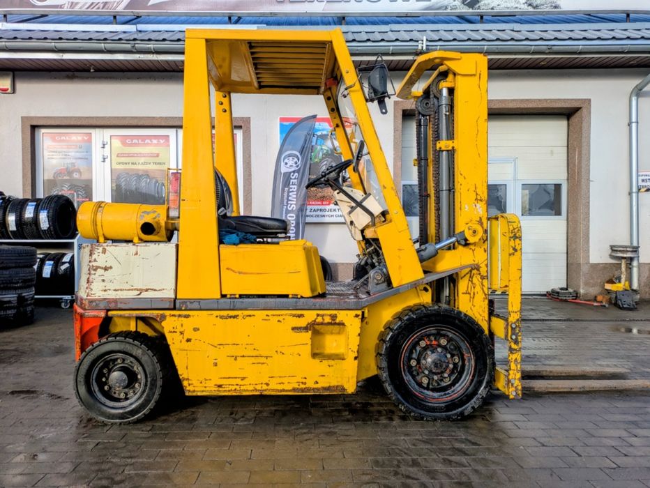 Wózek widłowy nissan EH 02 A20   po serwisie  udźwig  2000 kg  Widlak