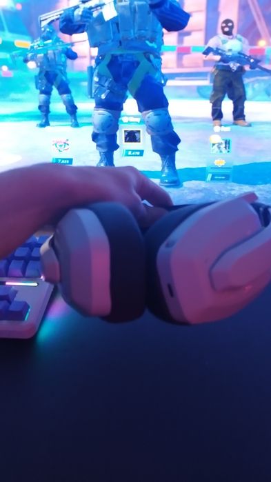 Беспроводные наушники