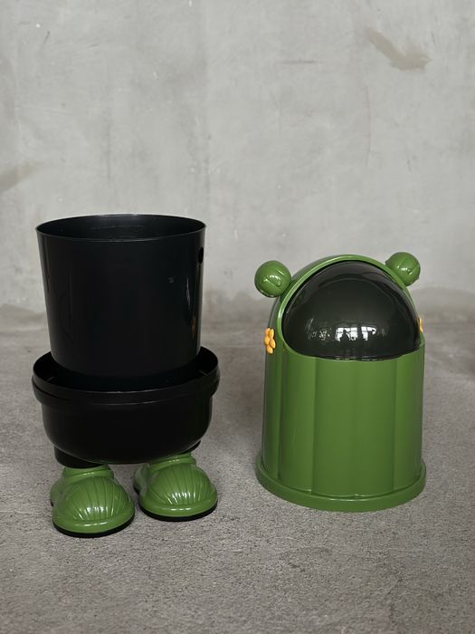 Retro pojemnik UFO ufoludek Space Age kosz na smieci Modern design