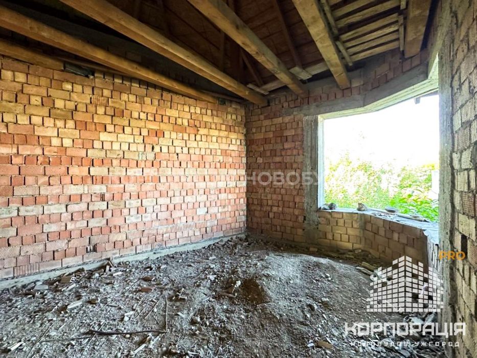 Продаж будинку в Садовому р-ні міста, ділянка 8.5 сот, поруч озера