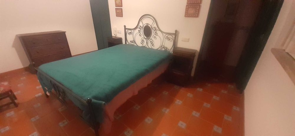 Cama de casal ferro forjado castanho