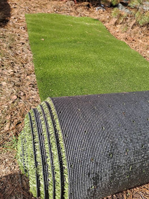 Sztuczna trawa w rolkach