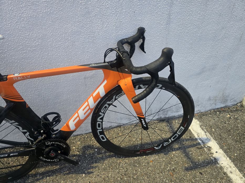 Bicicleta felt carbono  super equipada