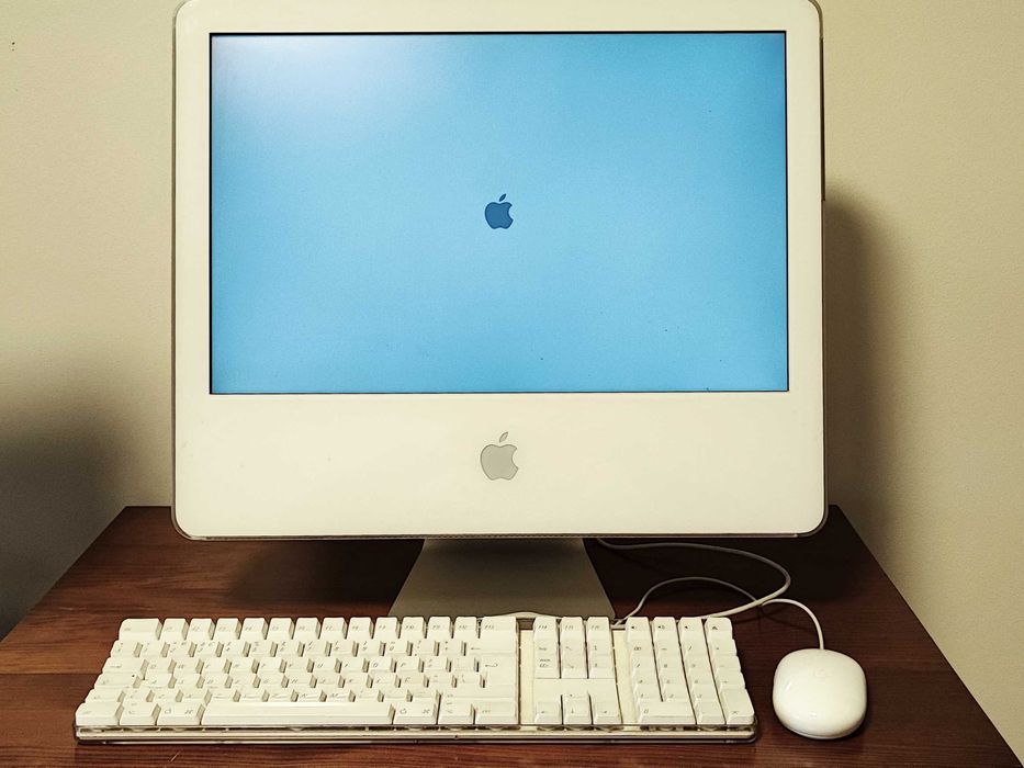Computador Apple iMac G5 20” 8.1 A1076