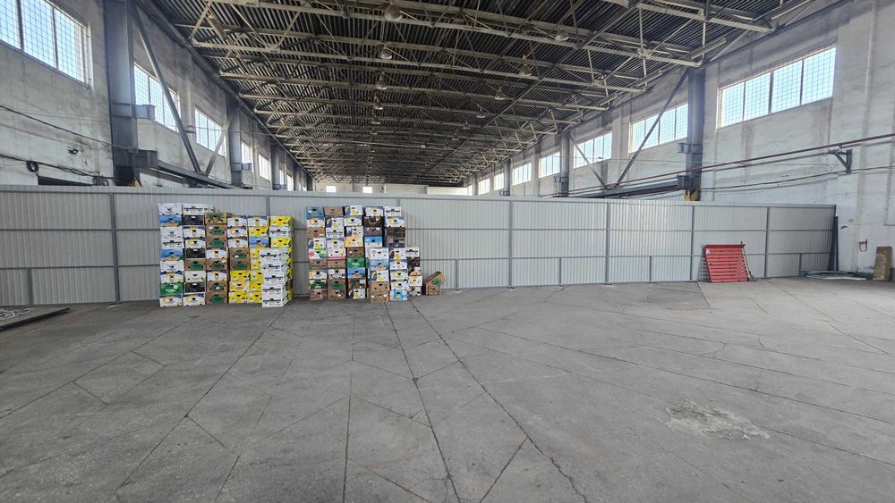 Фасадне приміщення 500 м², вул. Авангардна, біля оптових ринків - View 3