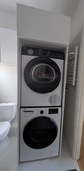 Meble na wymiar, szafy, zabudowy, garderoby oraz meble biurowe