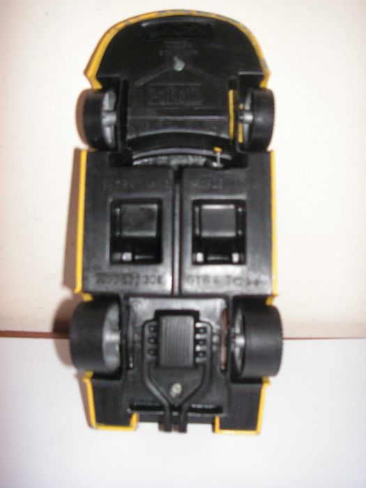 Polistil - Ferrari 308 GTB 4 Turbo 1 / 24