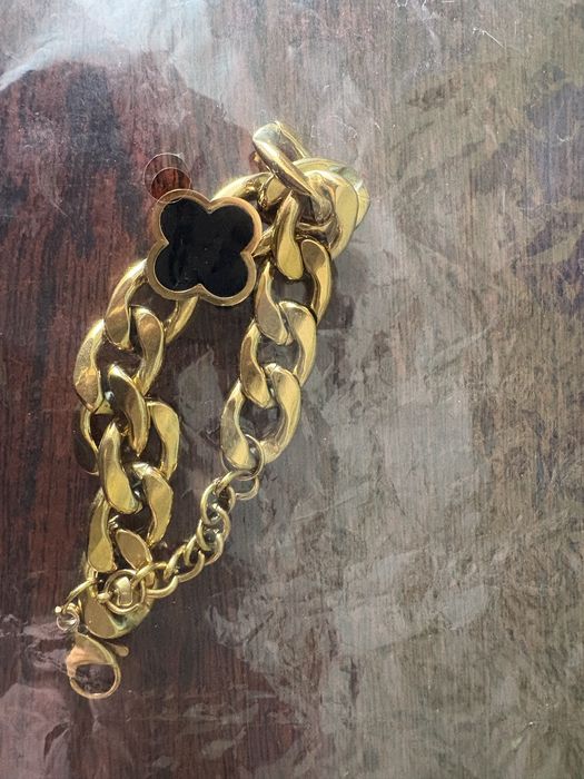 Браслет у стилі Van Cleef