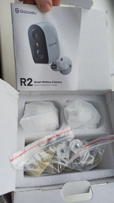 2 шт Камери відеоспостереження зовнішні та внутрішні