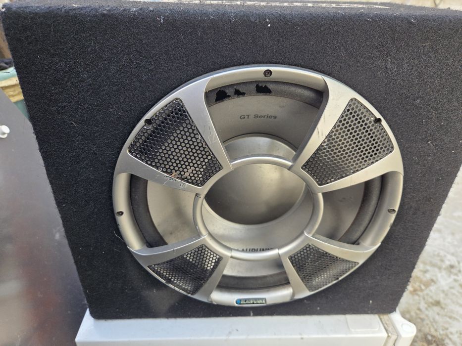 Amplificador/subwoofer