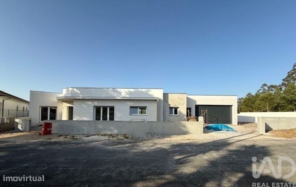 Casa / Villa T4 em Amor de 281,00 m2