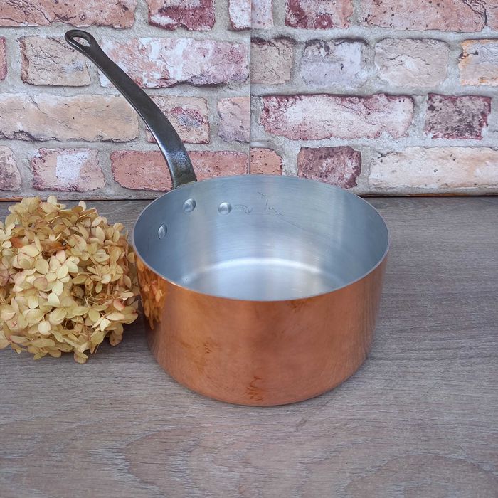 Miedziany garnek miedziany rondel poj. 2 litry - sygnowany
