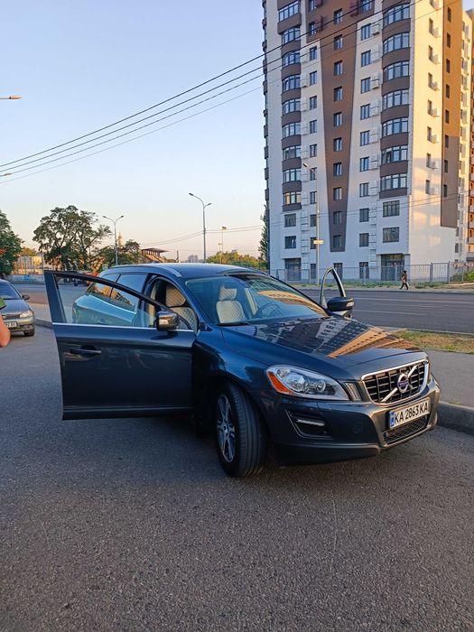 Продам Volvo xc60