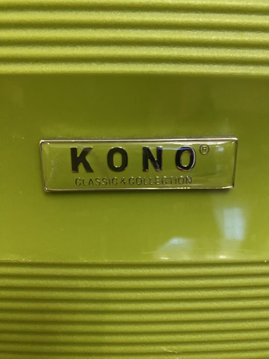 Дорожный чемодан Kono Luggage