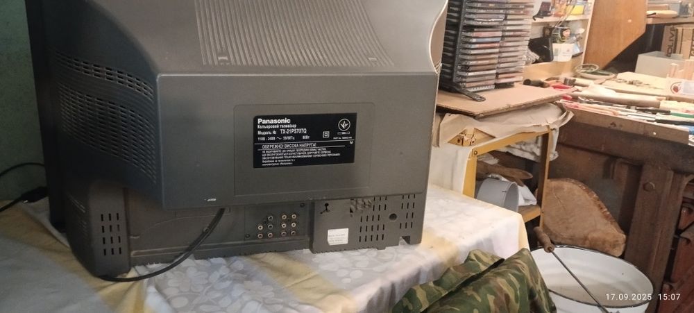 Телевизор Panasonic  TX-21PS70 японское качество