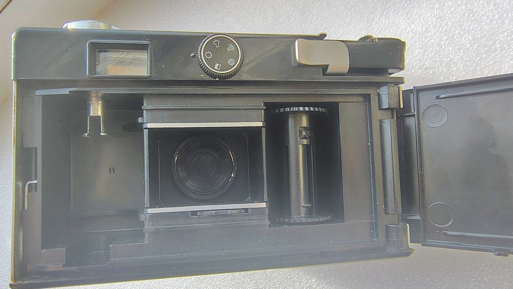 Фотоаппарат Вилия +обьектив Triplet-69-3 4/40 рабочий