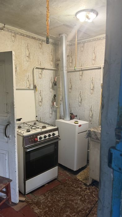 Продам дом .Район 10 школы .Рассматриваем сертификат