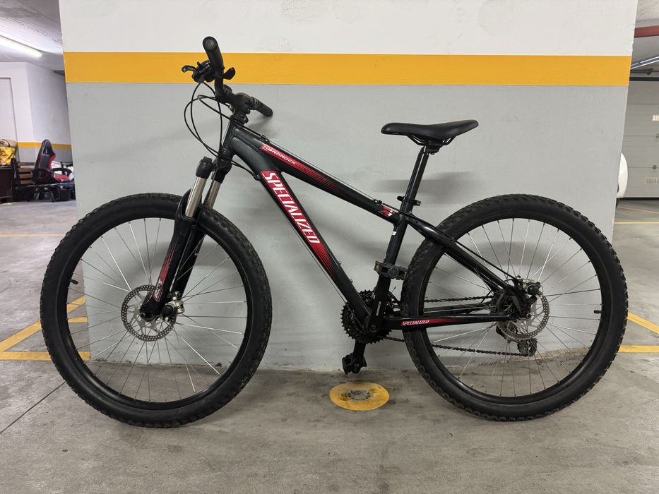 Bicicleta BTT Specialized Hardrock Roda 26 – Quadro Liga Leve – Travões de Disco