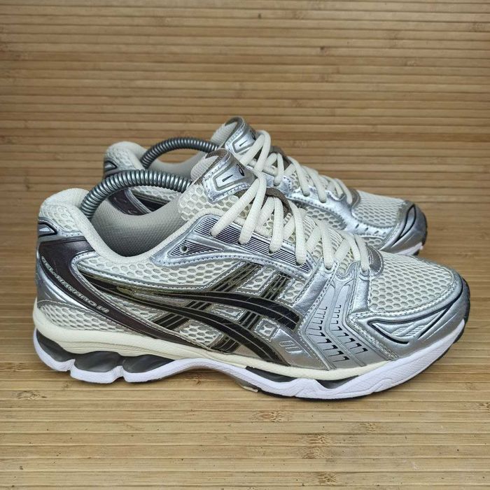 Кросівки Asics Gel Kayano 14 Розмір 43,5 (27,5 см.)
