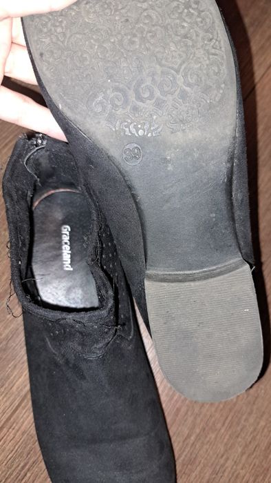 Czarne buty sztyblety Graceland 39