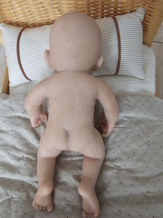 Lalka malowana reborn