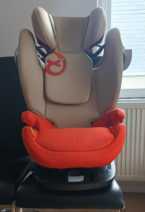 Автокрісло - бустер Cybex дуже надійна модель
