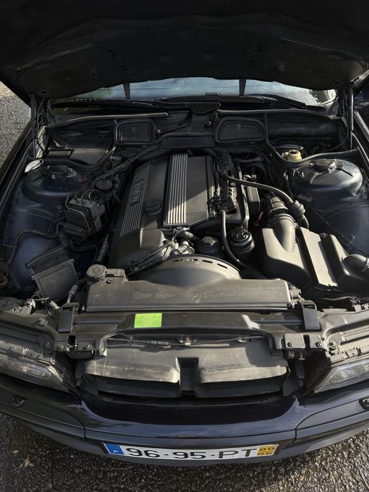 BMW E38 728i Manual LCI