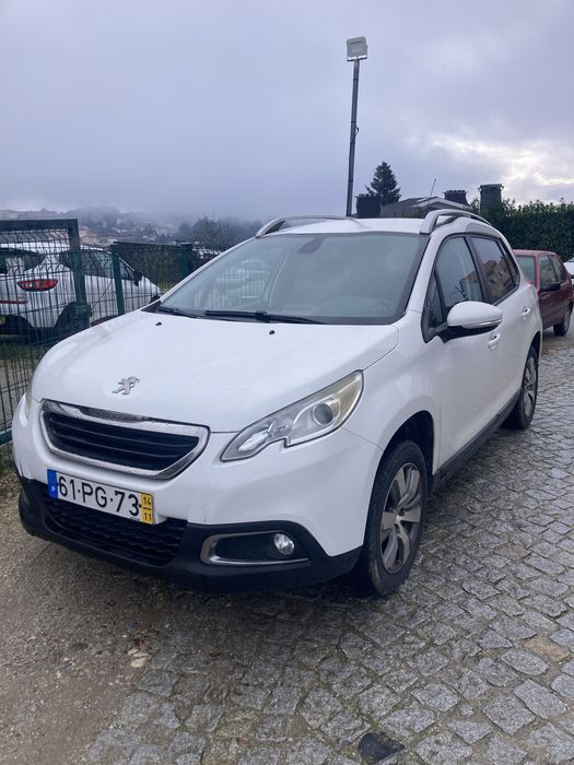 SUV Peugeot 2008 1.2 gasolina