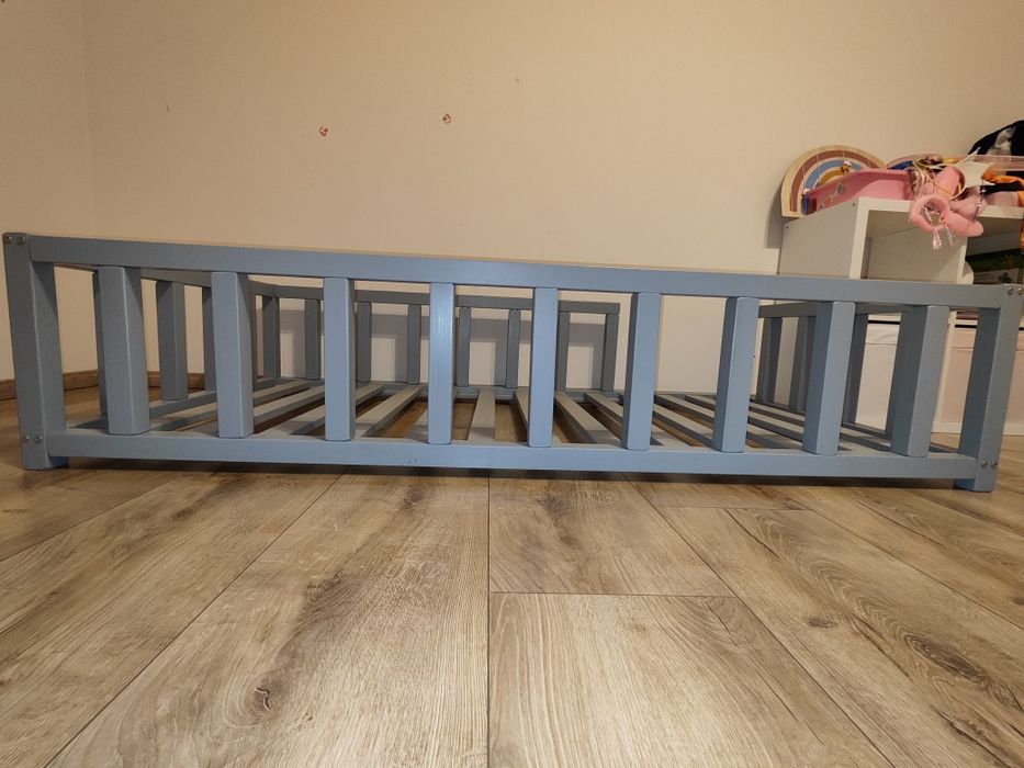 Łóżeczko dziecięce 180/90