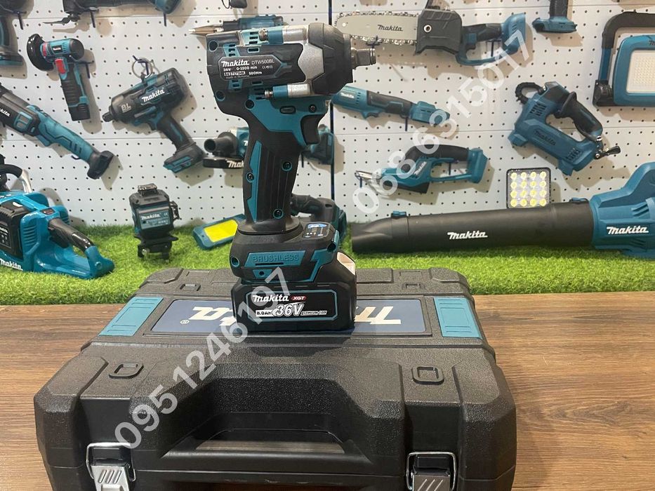 Аккумуляторный Гайкокрут Makita DTW650BL 36V 8Ah гайковерт гвинтоверт