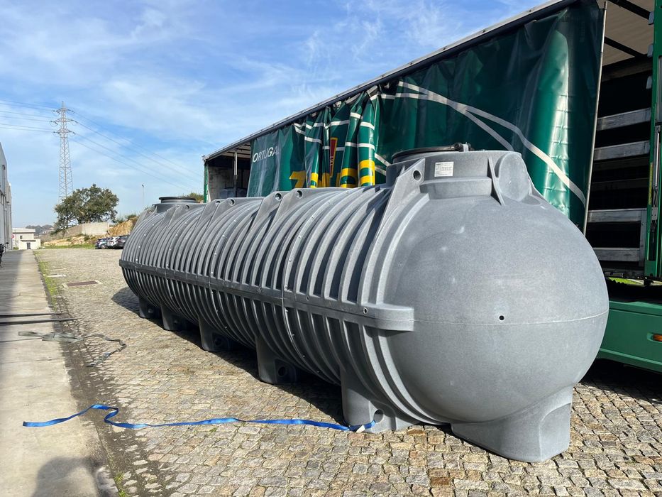Depósitos NOVOS entrega gratuita TODO O PAÍS 100 litros a 50 m3