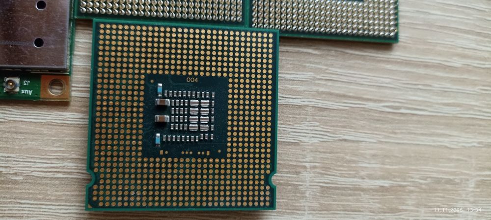 Procesory plus modem wifi