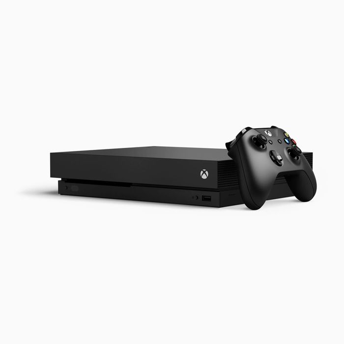 Xbox one x 1tb com comando
