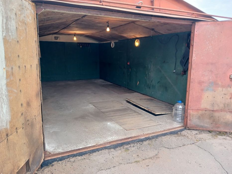 Сдам гараж утепленный