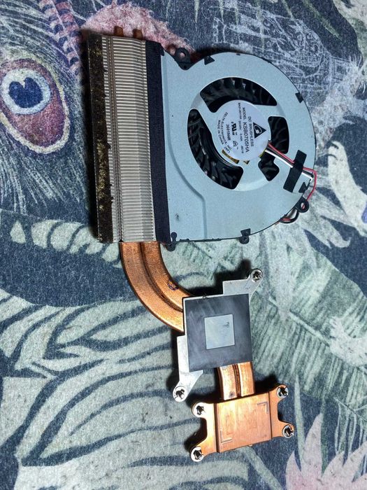 Wentylator + układ chłodzenia Samsung NP450R5E