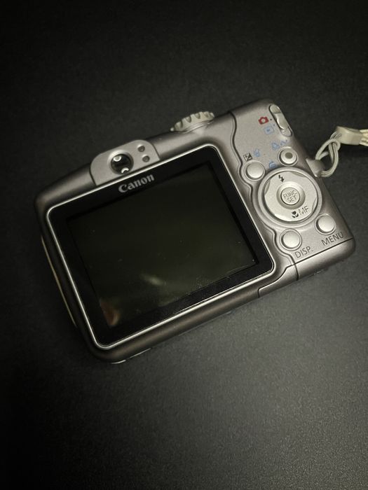 Цифрова камера Canon PowerShot A710 IS