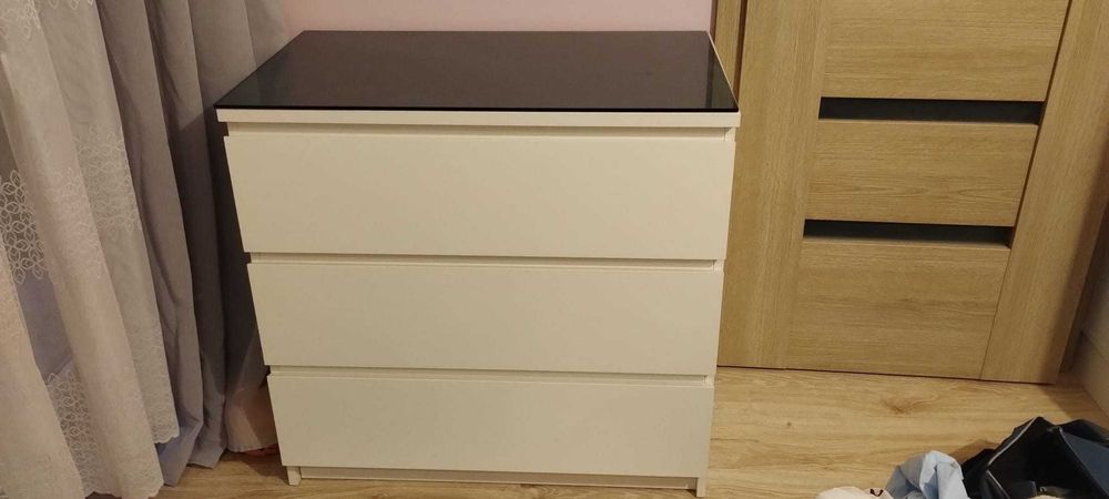Komoda IKEA Malm