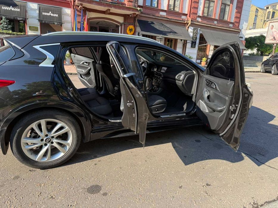 Infiniti QX30 2018
