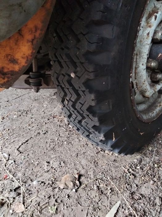 Зимова гума грязєва toyo